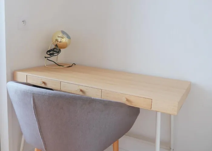 Διαμέρισμα Spacious Parisian Flat Louvre Steps Eiffel Tower Access