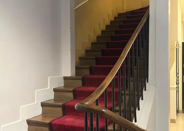 Spacious Parisian Flat Louvre Steps Eiffel Tower Access Daire *